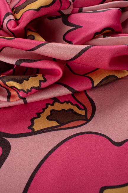Tecido Crepe Amanda Doncella Maxi Floral Cor de Rosa